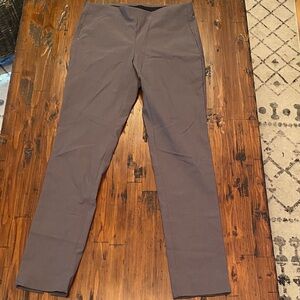 Calvin Klein - Gray Straight-Leg Pants